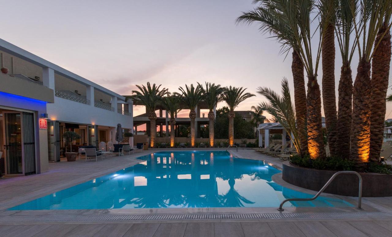 Dedalos Hotel 玛利亚 外观 照片