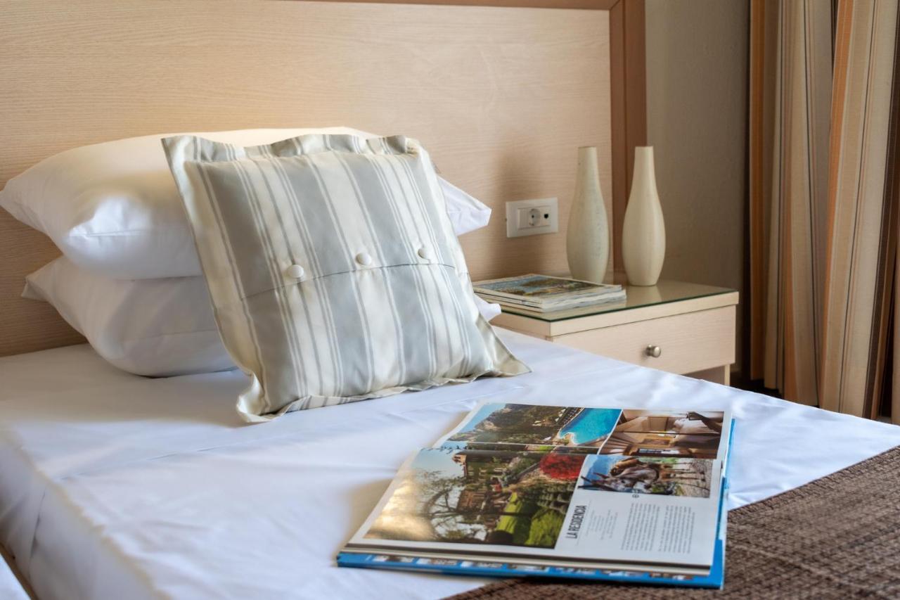 Dedalos Hotel 玛利亚 外观 照片