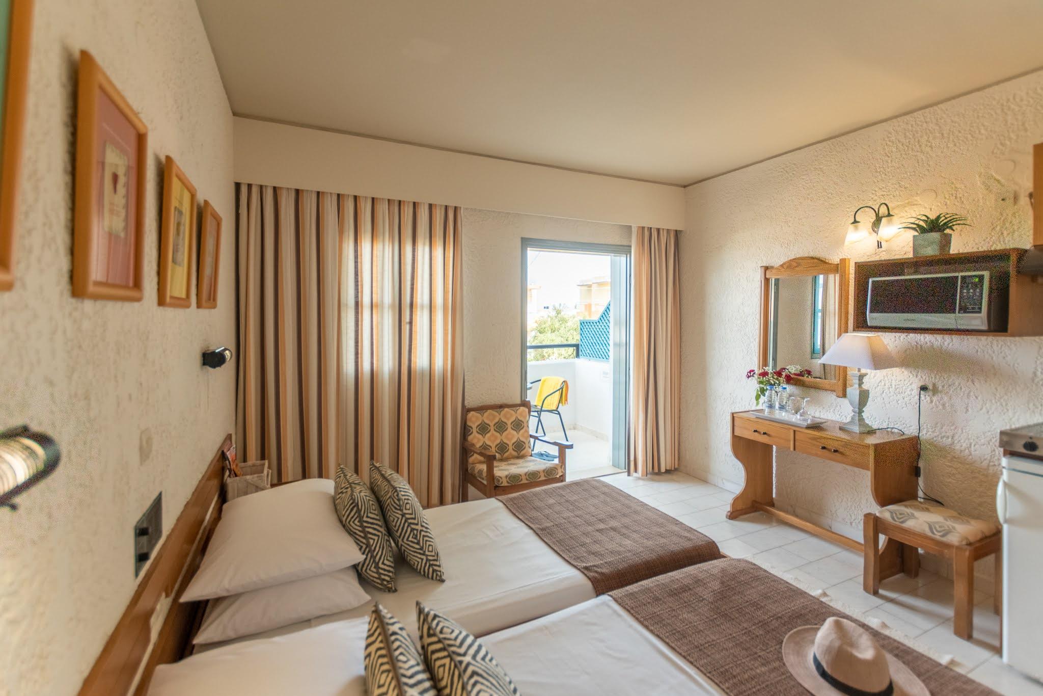 Dedalos Hotel 玛利亚 外观 照片
