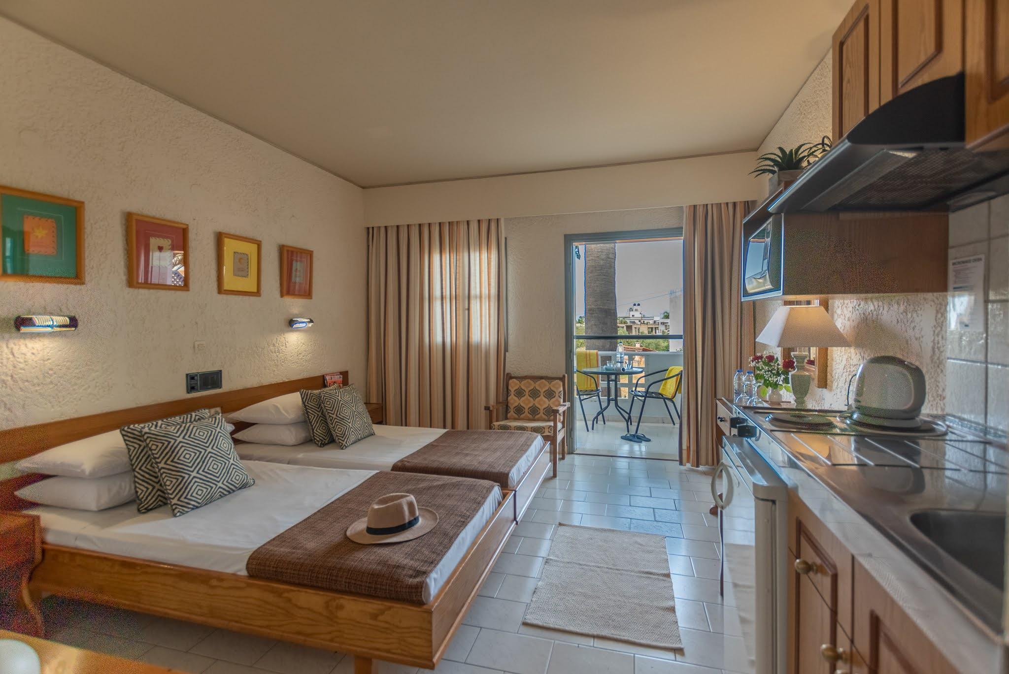 Dedalos Hotel 玛利亚 外观 照片